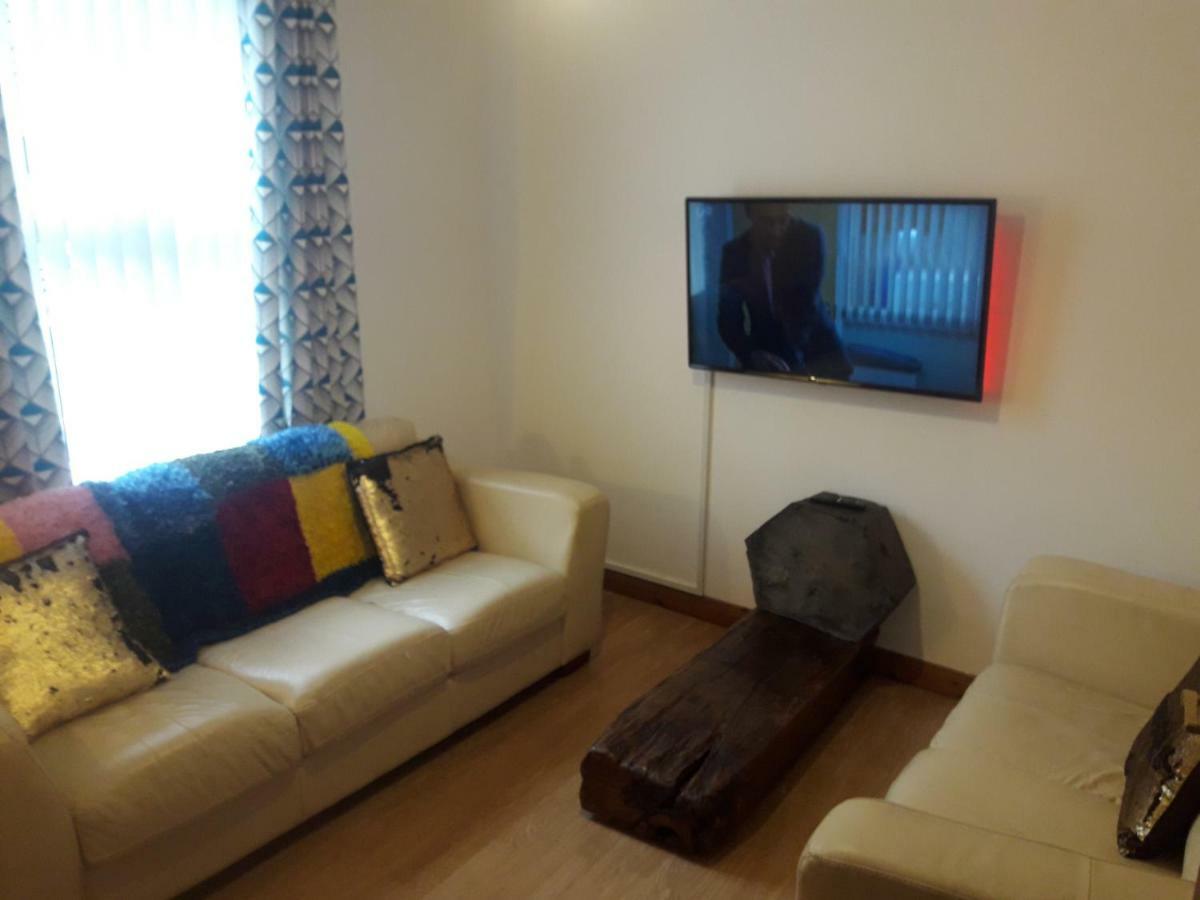 Bridge House Derry City Townhouse Central Free Parking Villa Exterior photo